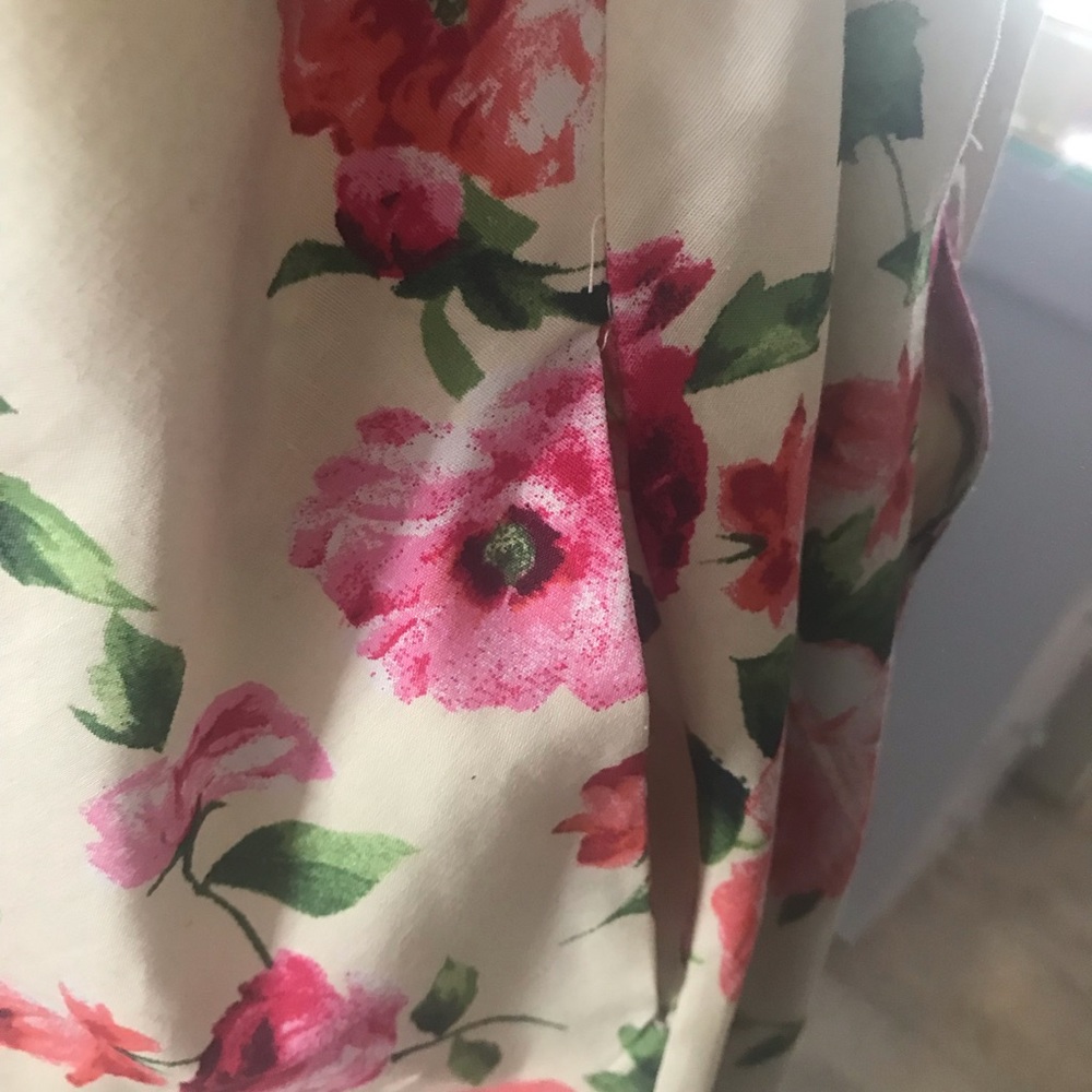 Dress - Picture 3 of 4